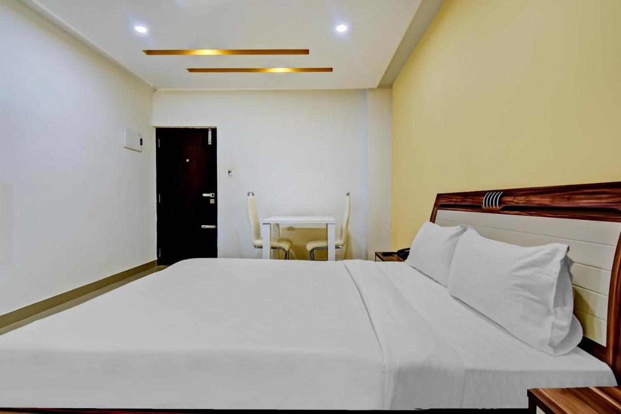 Hotel Rashi Comforts By Coastal Dine Dobbaspet Zewnętrze zdjęcie